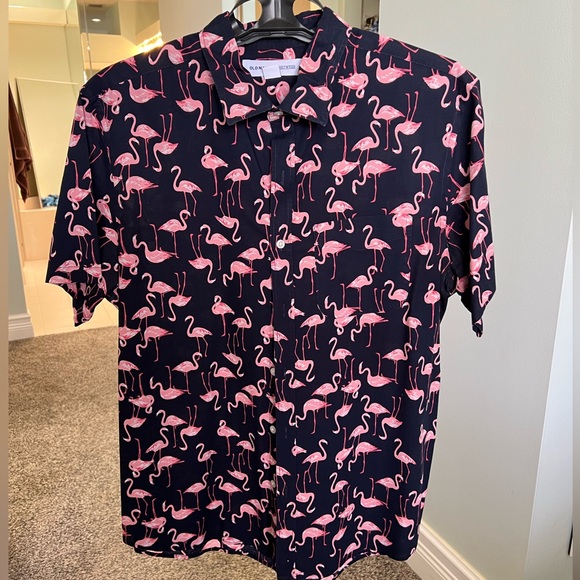 Men’s Flamingo short sleeve button up shirt SIZE LARGE - Picture 1 of 3